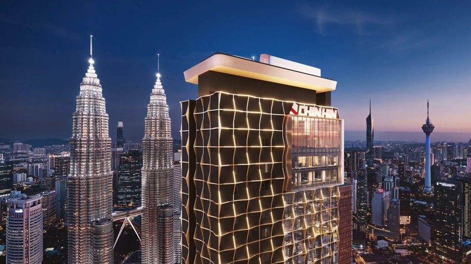 Divine, KLCC Project